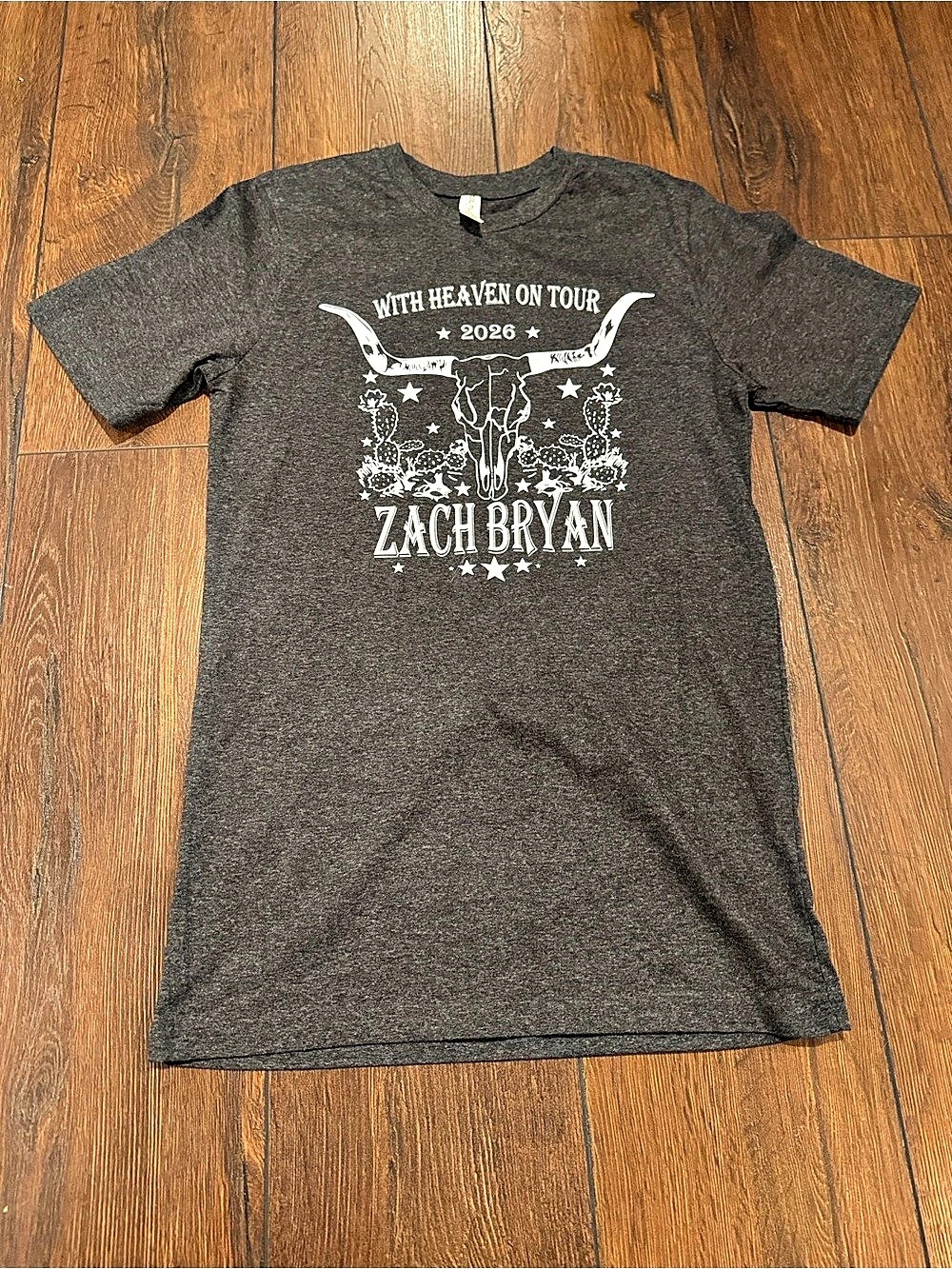 Zac Brown With Heaven on Tour 2026 Graphic Tee Size Small Like New